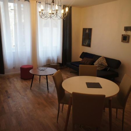 Appartshotels'De Ville Bourg-les-Valence Ruang foto