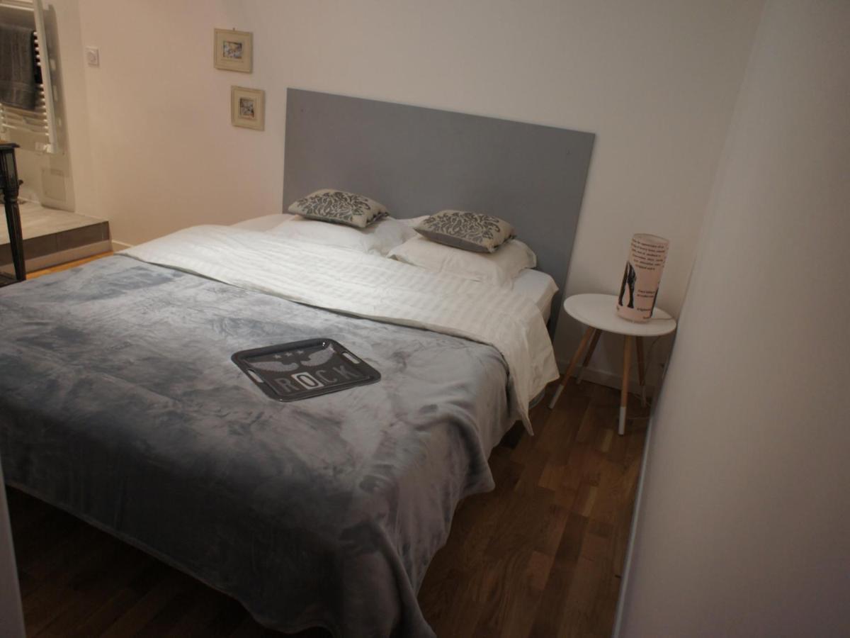 Appartshotels'De Ville Bourg-les-Valence Bagian luar foto